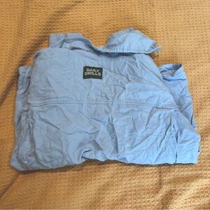 Daily Drills Linen Resort Button Down